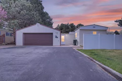 3211 Vanocker Dr, Sturgis, SD 57785
