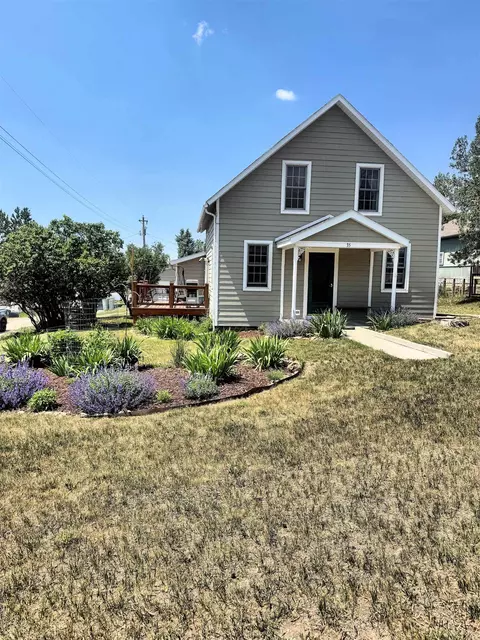 Exterior - 35 N 1st St, Custer, SD 57730 photo 5 of 6