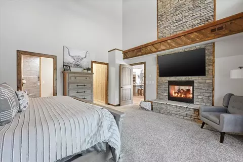 Bedroom - 20811 Mattson Ln, Sturgis, SD 57785 photo 2 of 11