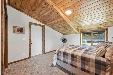 Bedroom - 20811 Mattson Ln, Sturgis, SD 57785 photo 7 of 11