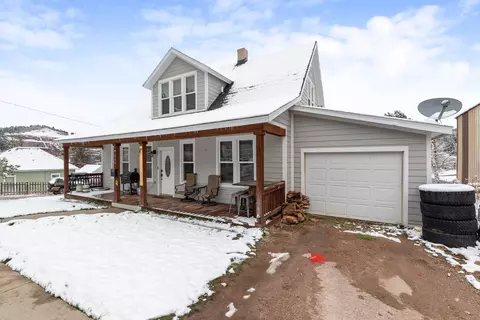 Exterior - 204 Park Ave, Lead, SD 57754 photo 2 of 2
