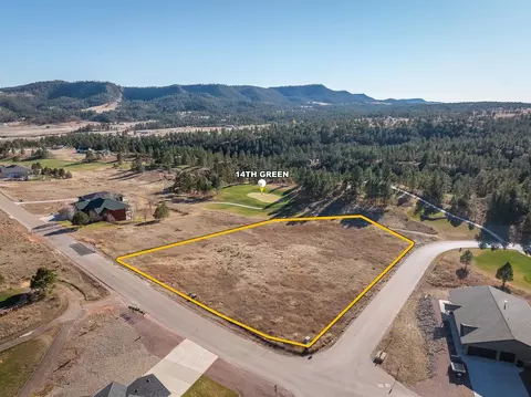 41 Meadowlark Drive, Hot Springs, SD 57747