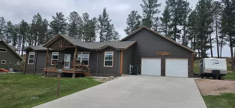 833 Major Lake Dr, Hill City, SD 57745