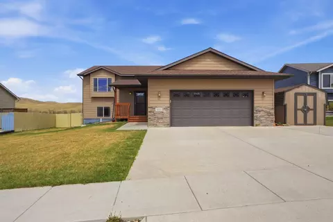 232 E Bengal Dr, Rapid City, SD 57701