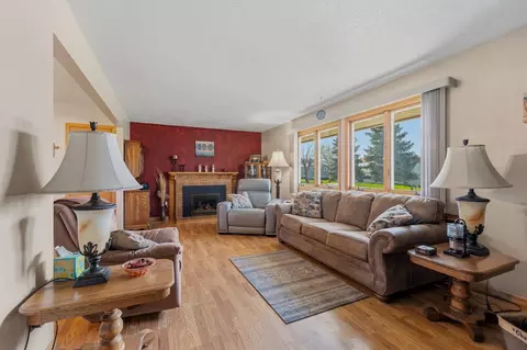 Living - 16 Nickel Pl, Spearfish, SD 57783 photo 2 of 4