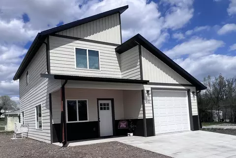Exterior - 901 Butte St, Belle Fourche, SD 57717 photo 6 of 6