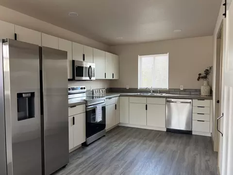 Kitchen - 901 Butte St, Belle Fourche, SD 57717 photo 1 of 5