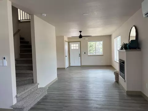 Living - 901 Butte St, Belle Fourche, SD 57717 photo 3 of 3