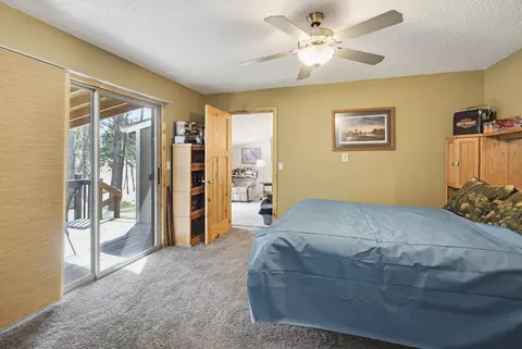 Bedroom - 606 Victory Ln, Custer, SD 57730 photo 2 of 3