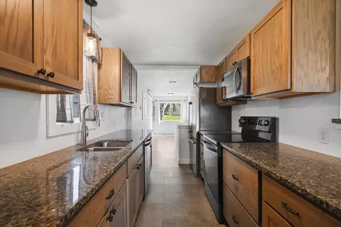 Kitchen - 830 Lawrence St, Belle Fourche, SD 57717 photo 2 of 3