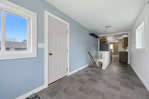 Entry Way - 830 Lawrence St, Belle Fourche, SD 57717 photo 1 of 1
