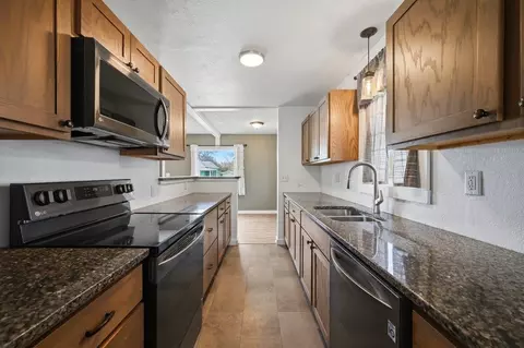 Kitchen - 830 Lawrence St, Belle Fourche, SD 57717 photo 1 of 3