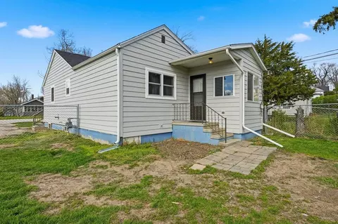 Other - 830 Lawrence St, Belle Fourche, SD 57717 photo 1 of 6