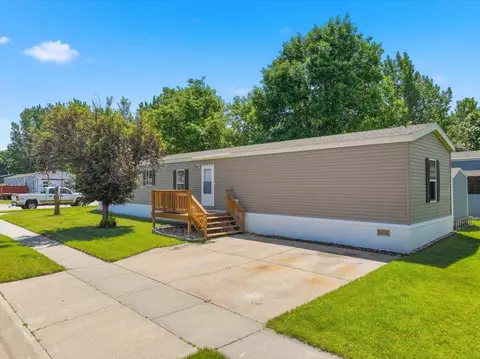 142 Spearfish Mountain Ct, Spearfish, SD 57783 photo 1
