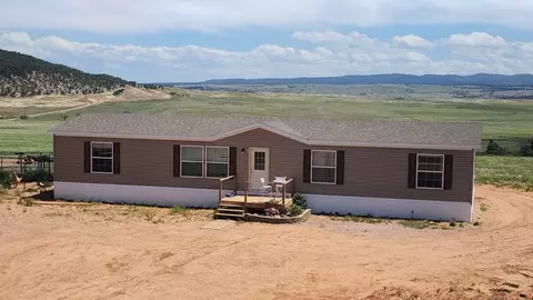5 High Noon Ct, Sundance, WY 82729