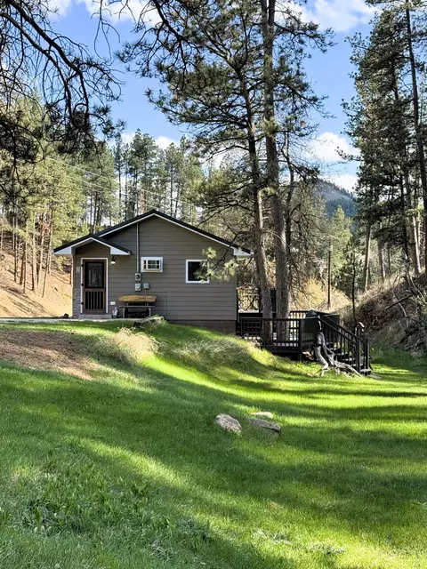 22869 Norris Peak Rd, Rapid City, SD 57702