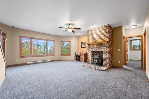 Living - 224 Pine Cone Ave, Spearfish, SD 57783 photo 3 of 4