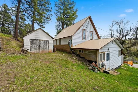 Exterior - 640 Washington St, Lead, SD 57754 photo 2 of 5