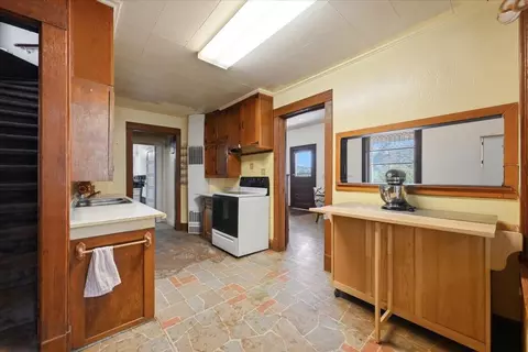 Entry Way - 640 Washington St, Lead, SD 57754 photo 1 of 1