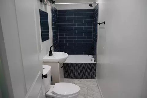 Bath - 325 W Addie St, Lead, SD 57754 photo 1 of 1