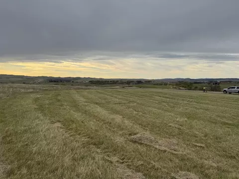 lot9 Blk 8 Double Tree Cir, Belle Fourche, SD 57717 photo 2