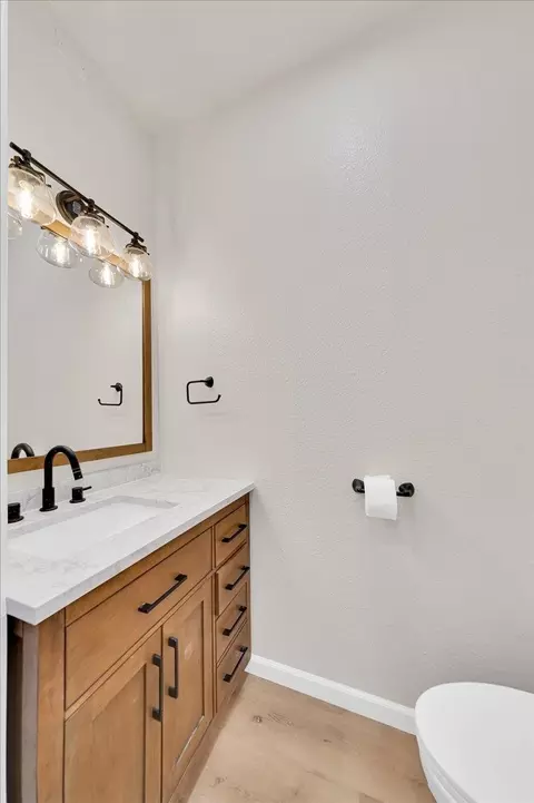 Bath - 1309 Canal St, Custer, SD 57730 photo 3 of 3