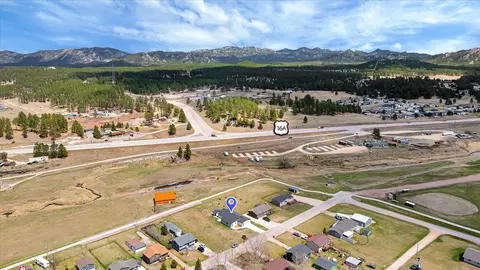 View/Area - 1309 Canal St, Custer, SD 57730 photo 3 of 5