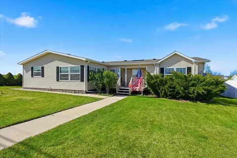 703 Ziebach St, Belle Fourche, SD 57717