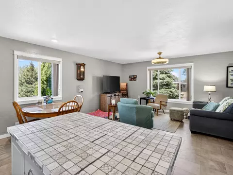 Living - 700 Stanley St, Belle Fourche, SD 57717 photo 1 of 5