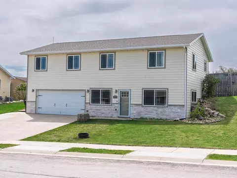 Exterior - 3409 Roughlock Ln, Spearfish, SD 57783 photo 3 of 9
