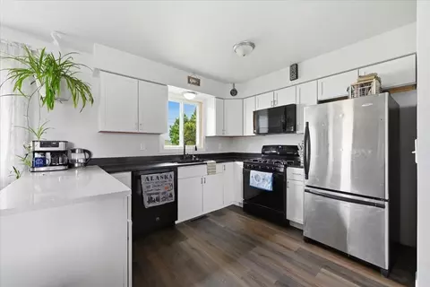 Kitchen - 8145 Timberline Rd, Black Hawk, SD 57718 photo 2 of 3