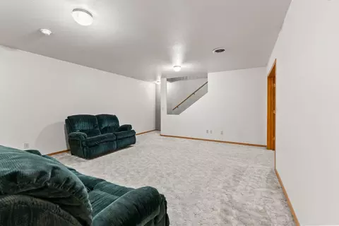 Living - 2122 11th Ave, Belle Fourche, SD 57717 photo 8 of 9