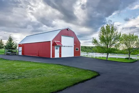 Exterior - 1605 Arizona Ave, Spearfish, SD 57783 photo 2 of 8