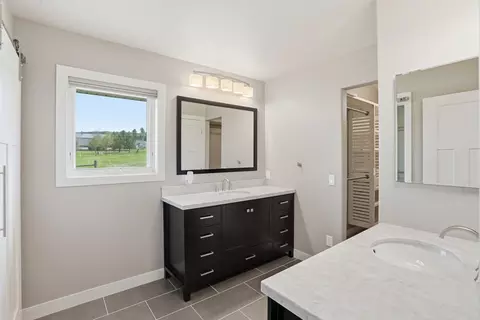 Bath - 1605 Arizona Ave, Spearfish, SD 57783 photo 1 of 8