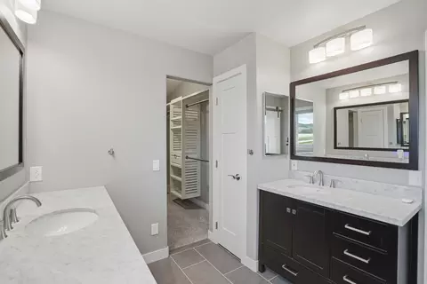 Bath - 1605 Arizona Ave, Spearfish, SD 57783 photo 2 of 8