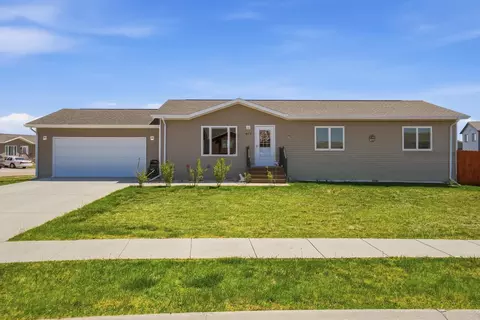 477 Bluebird Dr, Box Elder, SD 57719