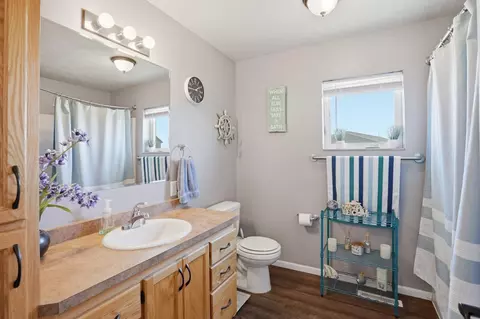 Bath - 477 Bluebird Dr, Box Elder, SD 57719 photo 2 of 2