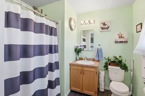 Bath - 477 Bluebird Dr, Box Elder, SD 57719 photo 1 of 2