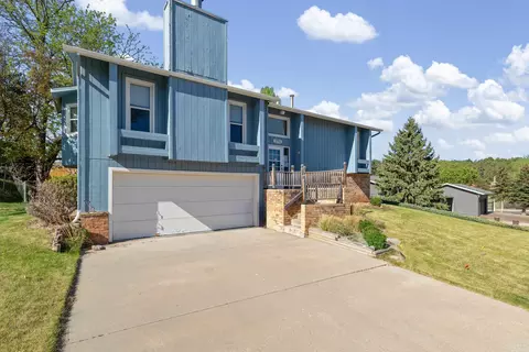 3701 Westridge Rd, Rapid City, SD 57702