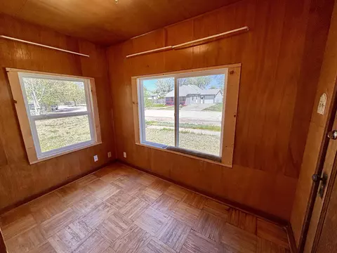 Bedroom - 310 7th Ave, Edgemont, SD 57735 photo 2 of 5