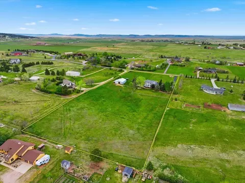 3035 Meadow Ln, Spearfish, SD 57783 photo 9