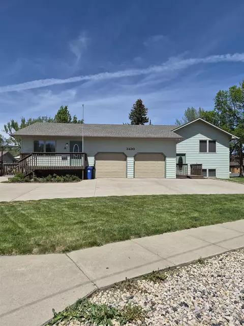 3430 Cottonwood Dr, Rapid City, SD 57702