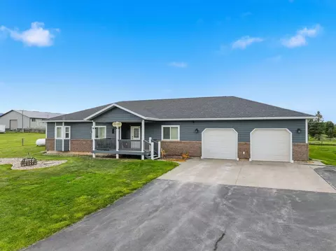 Exterior - 1120 N Rainbow Rd, Spearfish, SD 57783 photo 1 of 3