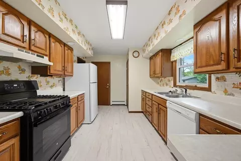 Kitchen - 530 State St, Spearfish, SD 57783 photo 1 of 5