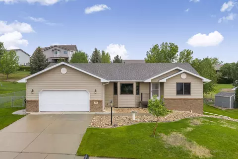 340 Middle Valley Dr, Rapid City, SD 57701
