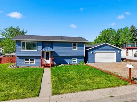 2619 Badger Dr, Sturgis, SD 57785