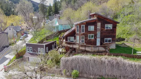 10 Centennial Ave, Deadwood, SD 57732