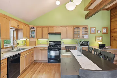 Kitchen - 10 Centennial Ave, Deadwood, SD 57732 photo 4 of 6