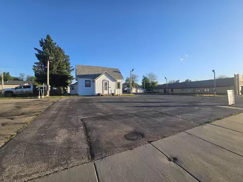 Exterior - 924 Main St, Sturgis, SD 57785 photo 11 of 21