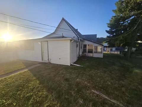 Exterior - 924 Main St, Sturgis, SD 57785 photo 14 of 21